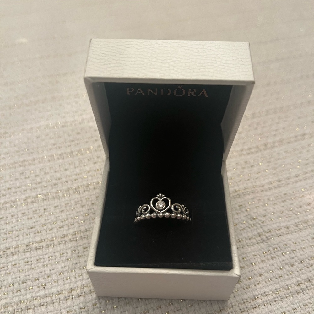 Pandora Princess ring